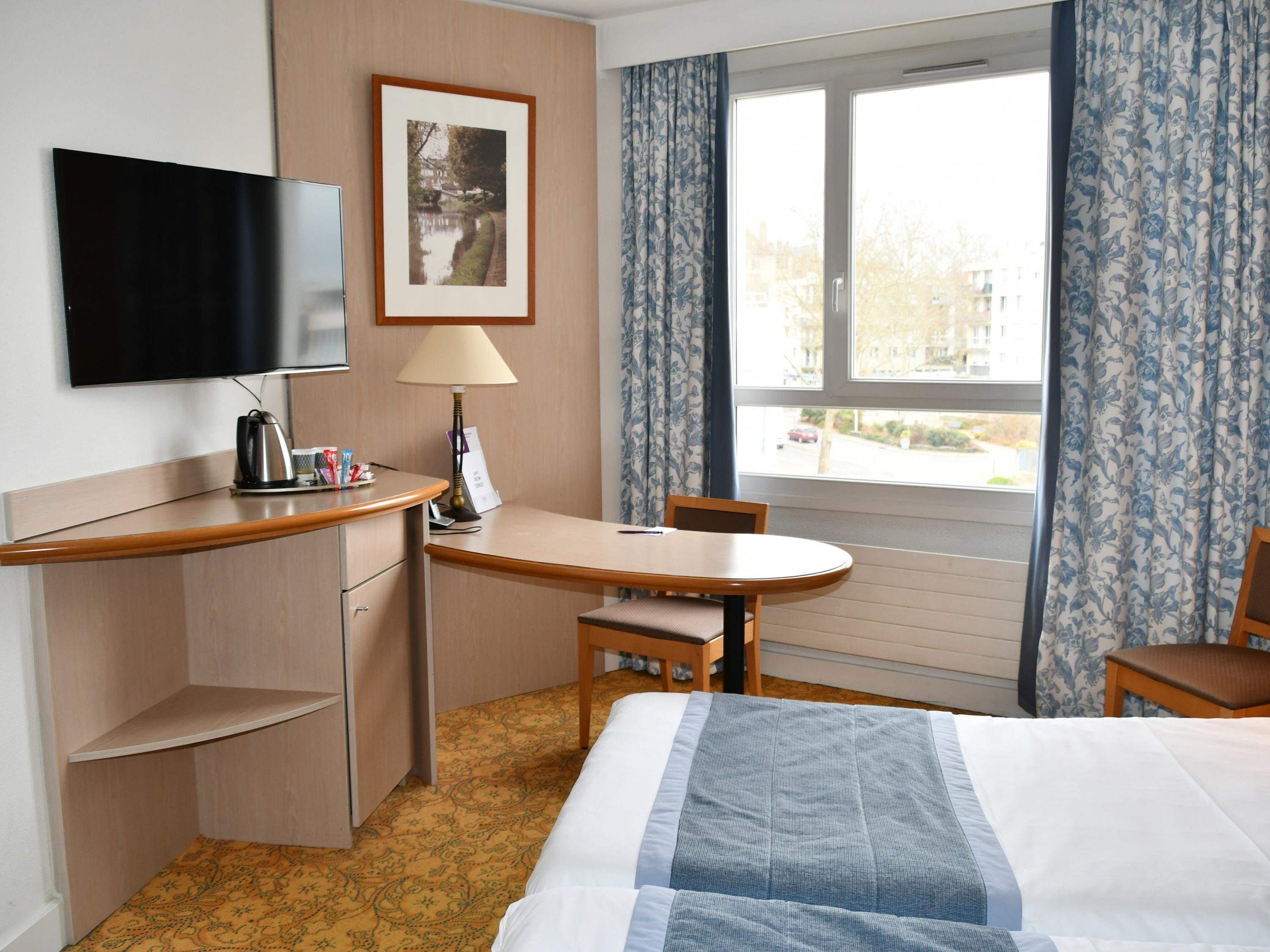 Mercure Nevers Pont de Loire - Tap to explore photos