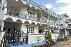 DM BLISS LUXURY SERVICE APARTMENT