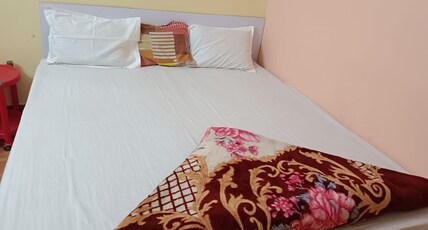 Hotel Priyadarshi Room Type - Standard Double NON AC