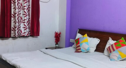 Green Orbit Hotel Room Type - Deluxe Ac Room