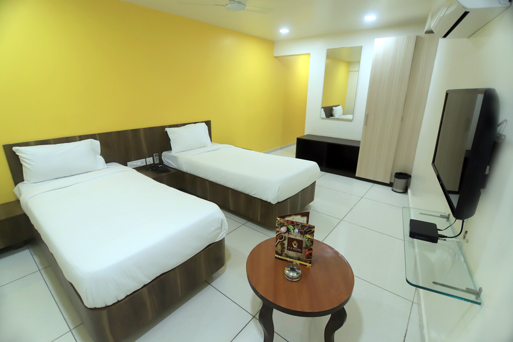 VK Hotel - Tap to explore photos