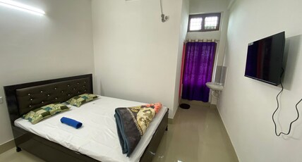 HOTEL ABHINOV Room Type - 2 Room with Kitchen