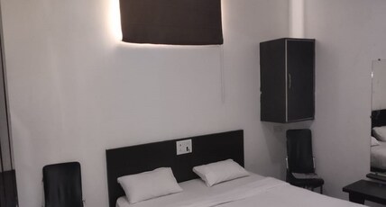 Hotel Sunrise Room Type - Standard Room