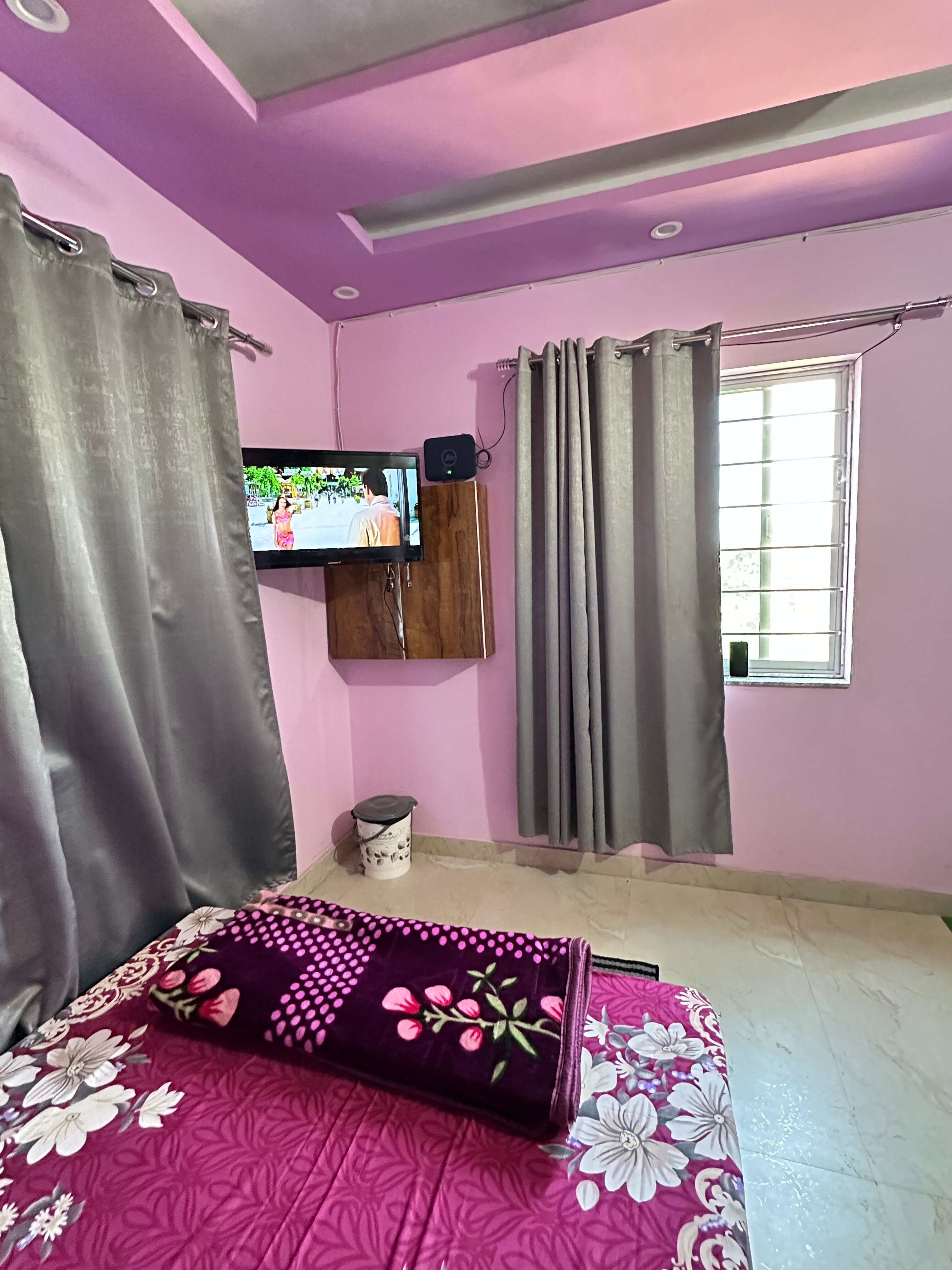 Hiyu Hinwali Guest House, Rental & Hosing Solution - Tap to explore photos