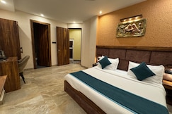 Sky High By T AND M Hotels