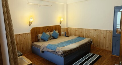 Green Woods Old Manali Hotel And Cafe Room Type - Deluxe Room