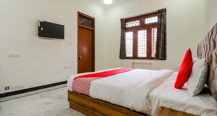 Hotel O Pratham Inn Room Type - Classic
