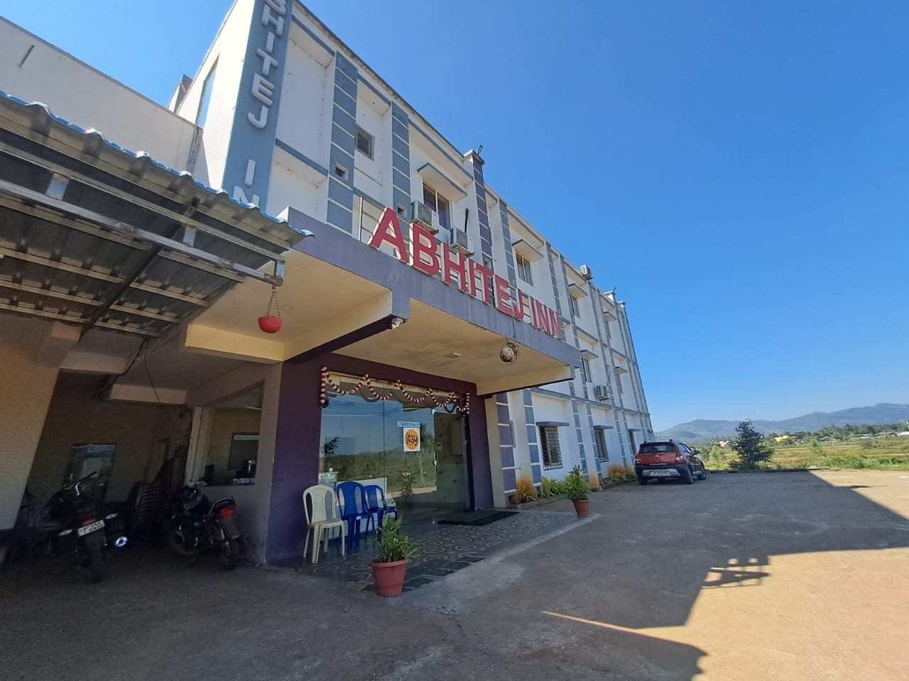 Hotel Abhitej Inn - Tap to explore photos