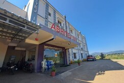 Hotel Abhitej Inn