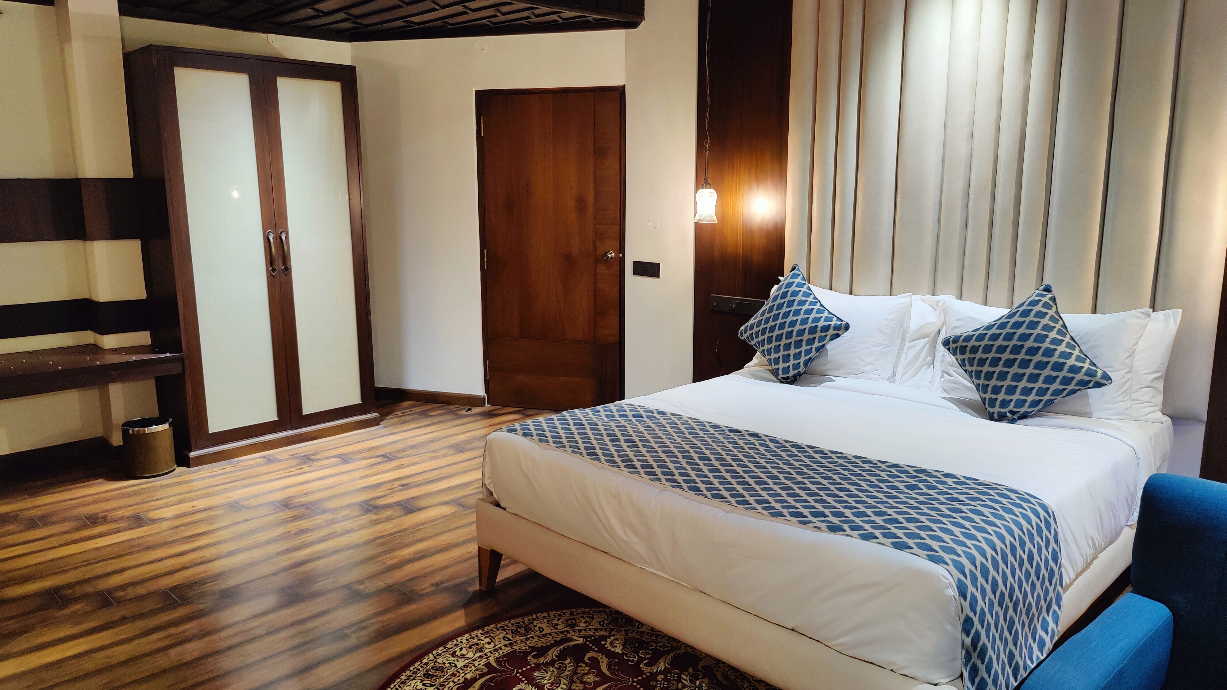 Kufri Heritage Resort & Spa - Tap to explore photos