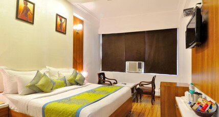 Hotel Solitaire Room Type - Deluxe Room With Window View