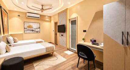 THE SRIMOYEE RESORT Room Type - Two Separate Bed Luxury Room