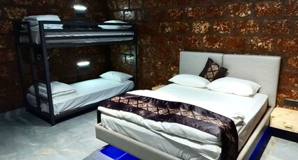 Saka Kadam Homestay Room Type - cottage102