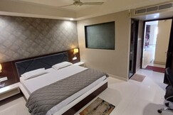 Sridham 100M From Puri Sea Beach