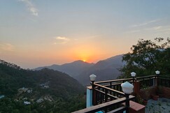 Sweet Home Sunset Resort (free Planet Watching)