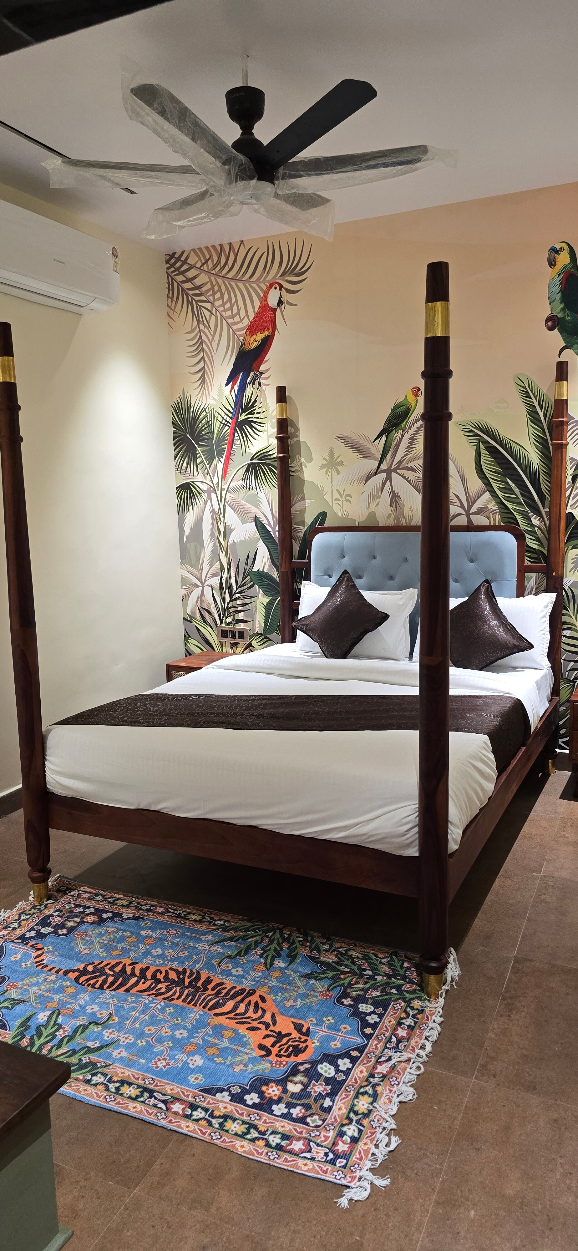 Into The Woods Restaurant & Luxurious Homestay - Tap to explore photos