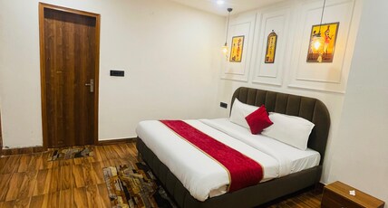 Hotel solaris Grand Room Type - Luxury Room With Private Bathroom