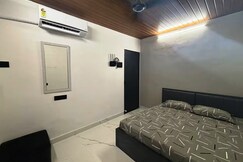 4 Ensuite Cozy Place Hub of Mumbai Andheri