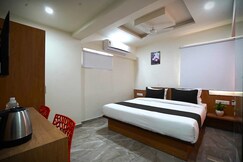 Hotel Orange Tree