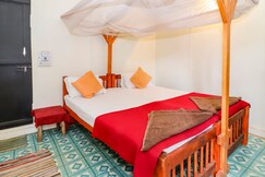 Om Shanti Patnem | Beach Cottages & Rooms