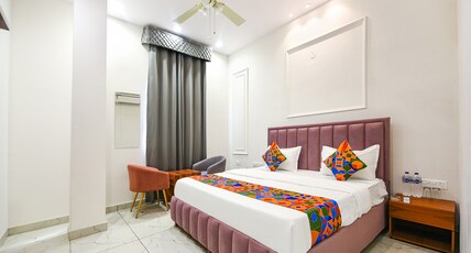 FabHotel K9 Ovilas Room Type - Premium Room