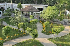 DTR Jungle Hideaways