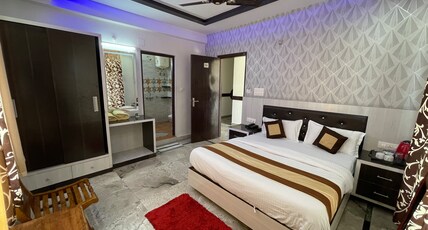 Hotel Pink Park Dormitory and Rooms Room Type - Glide Deluxe