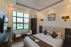 Hotel Santosh Regency 