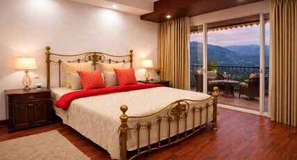 Casa Blanca by Signature, Mussoorie Room Type - Entire 2BHK With Balcony and Valley View