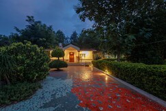 White Lotus Villa by StayJade|Jacuzzi|Games Room