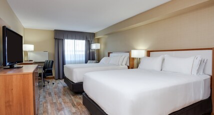 Holiday Inn Express & Suites FREDERICTON Room Type - 2 Queen Standard Hypoallergenic Room