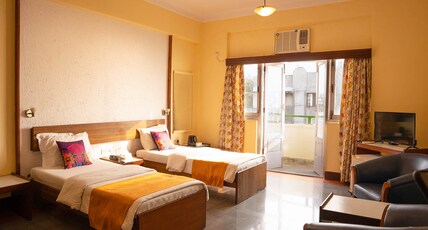 Sea Green South Hotel Room Type - Deluxe Partial Sea View Balcony Room