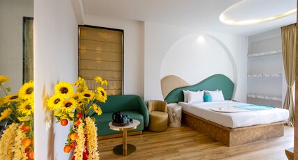 Palette The Moon Hotel by CheckIn, Goa Room Type - Executive Suite with Lush Green View