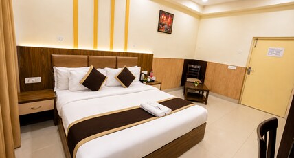 Raj Darbar Amritsar Room Type - Deluxe Room Raj Darbar Amritsar Room Type - Deluxe Room