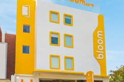 Bloom Hotel - Golf Course Road, Sector 43