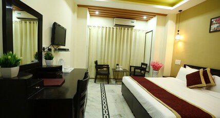 Hotel Hadi Rani Palace Room Type - Deluxe Room