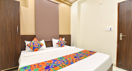 FabHotel Dream Stay Room Type - Deluxe Room