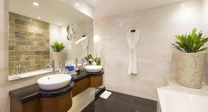Garden Plaza Saigon (Formerly PARKROYAL Saigon) Room Type - Executive Suite (M)