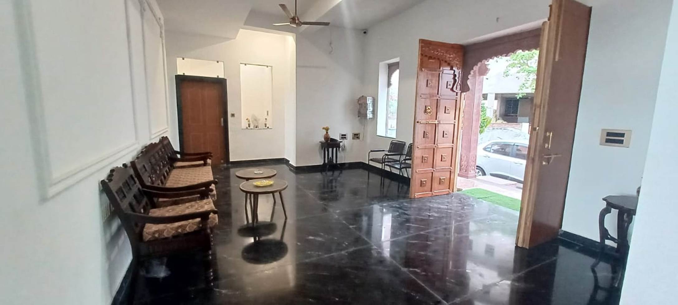 The Parel Bagh Villa - Tap to explore photos