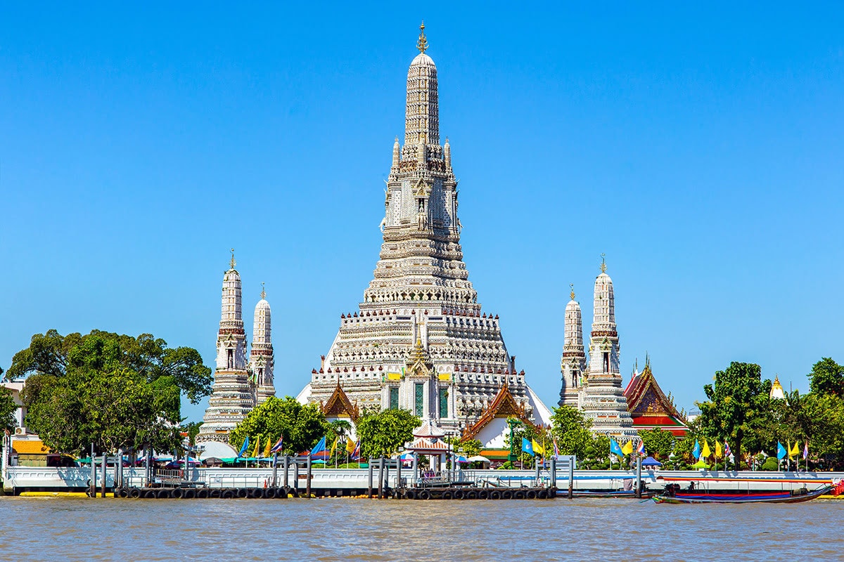 The Gravitique Hotel Khaosan - Tap to explore photos