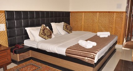 Himalaya Mount View Resort , Kausani Room Type - Super Deluxe Room