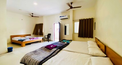 Bhavsar Residency and Garden Room Type - Six Bed AC Room