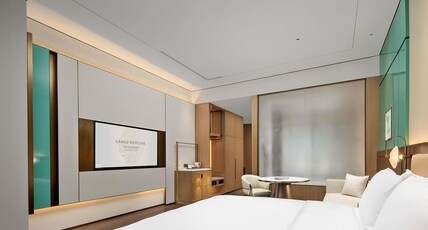 Grand Mercure Chengdu East Room Type - Executive Room with 1 king-size bed