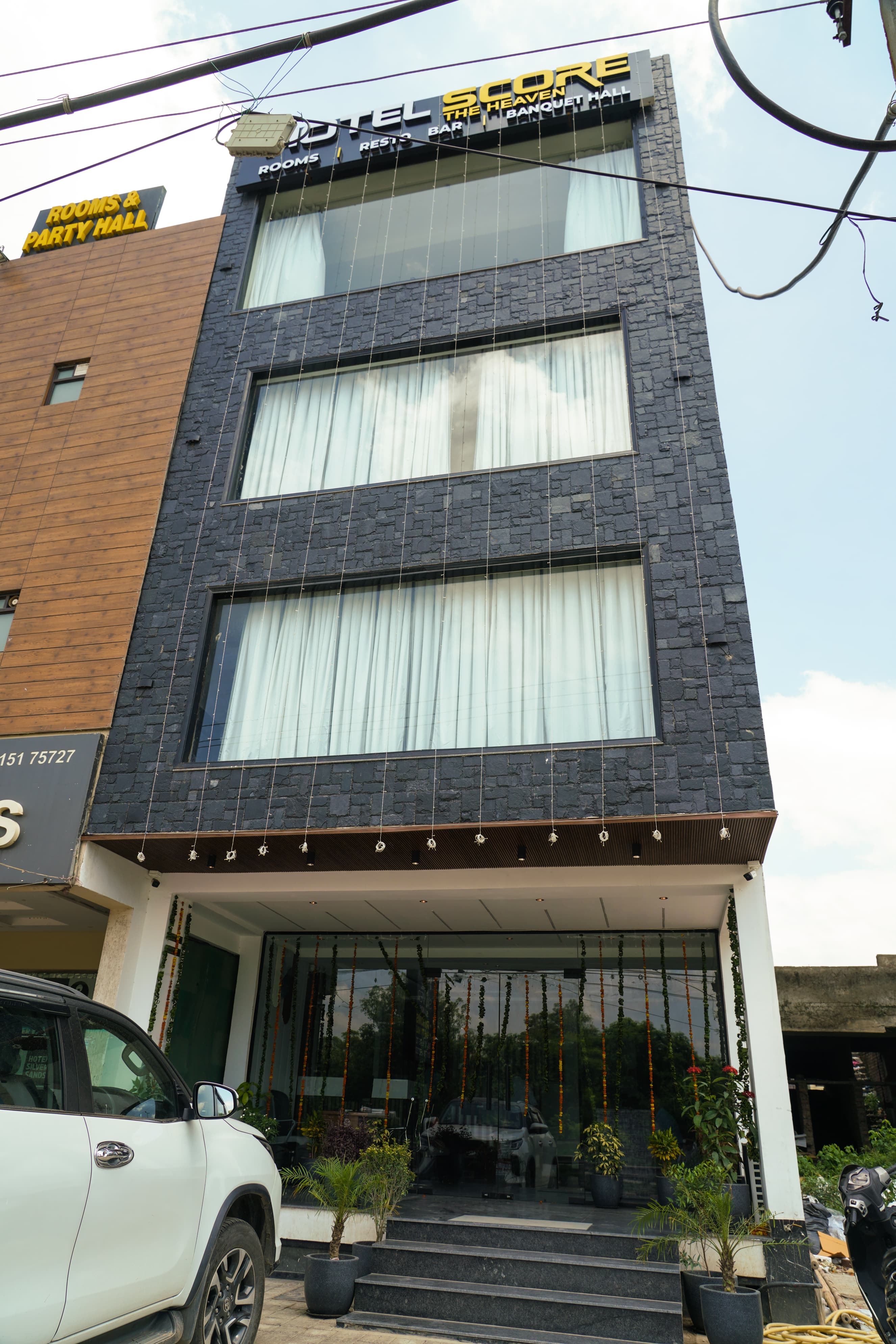 Score The Heaven Hotel - Tap to explore photos