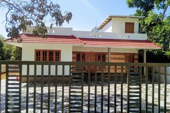 ANNUS VILLA Ramakkalmedu