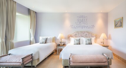U Khao Yai Room Type - Deluxe Family Lake View