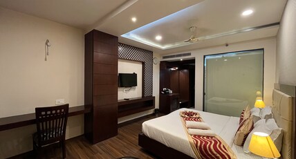 The Westinn Room Type - Premium Deluxe Room