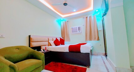 Western Stay Inn 15 Mins Walking From Assi Ghat Varansi Room Type - Exicutive Classic Room