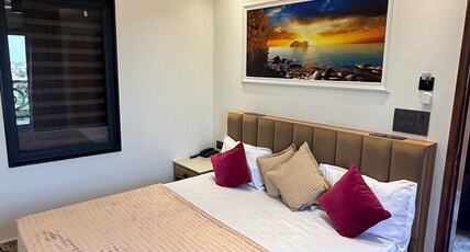 Hotel Elite Room Type - 1 Bedroom Suite with Balcony Hotel Elite Room Type - 1 Bedroom Suite with Balcony