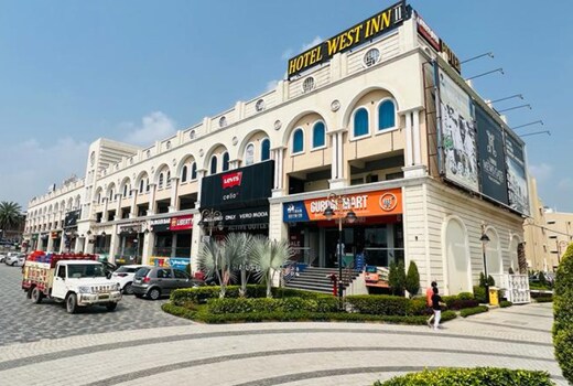 HOTEL WEST INN 2